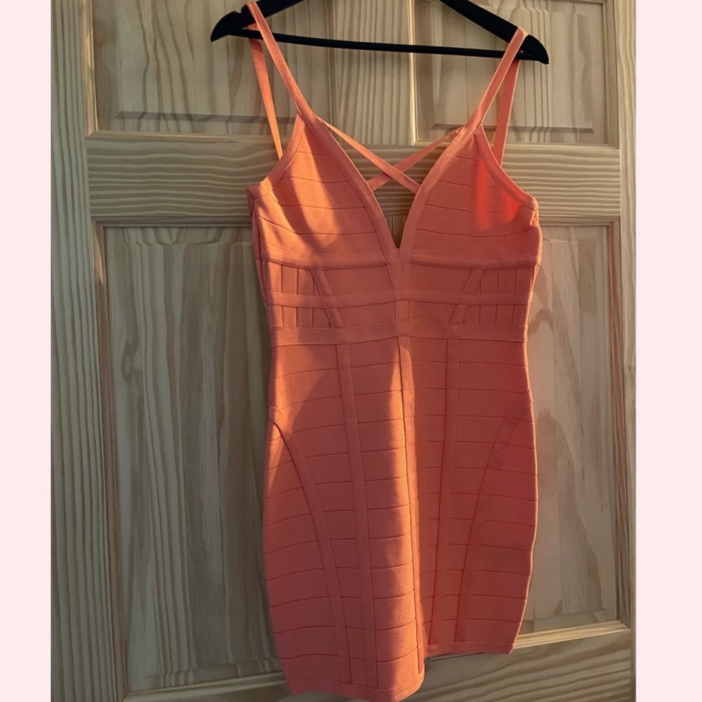 BNWT Bebe bandage dress